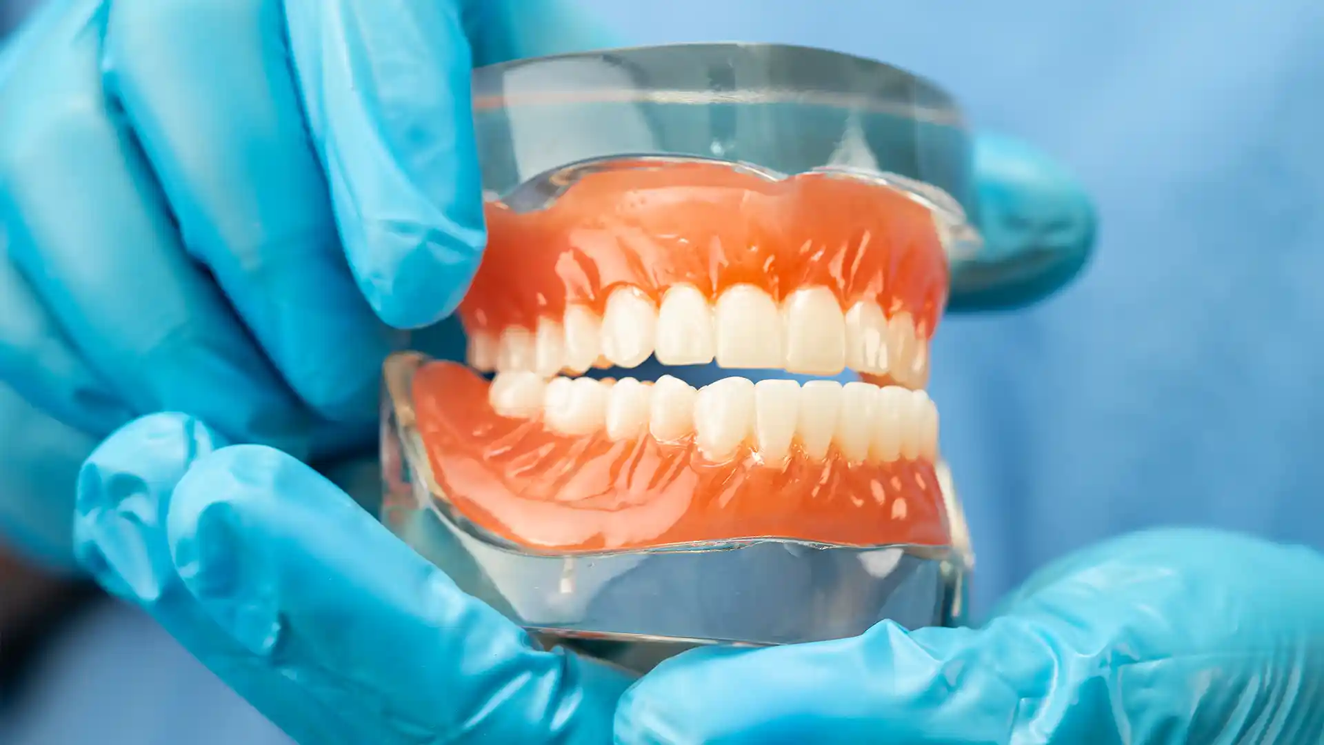 Temporary teeth after extraction